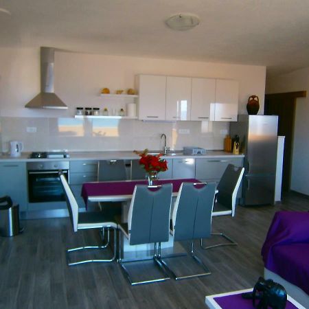 Apartment Willy Komiza Ngoại thất bức ảnh