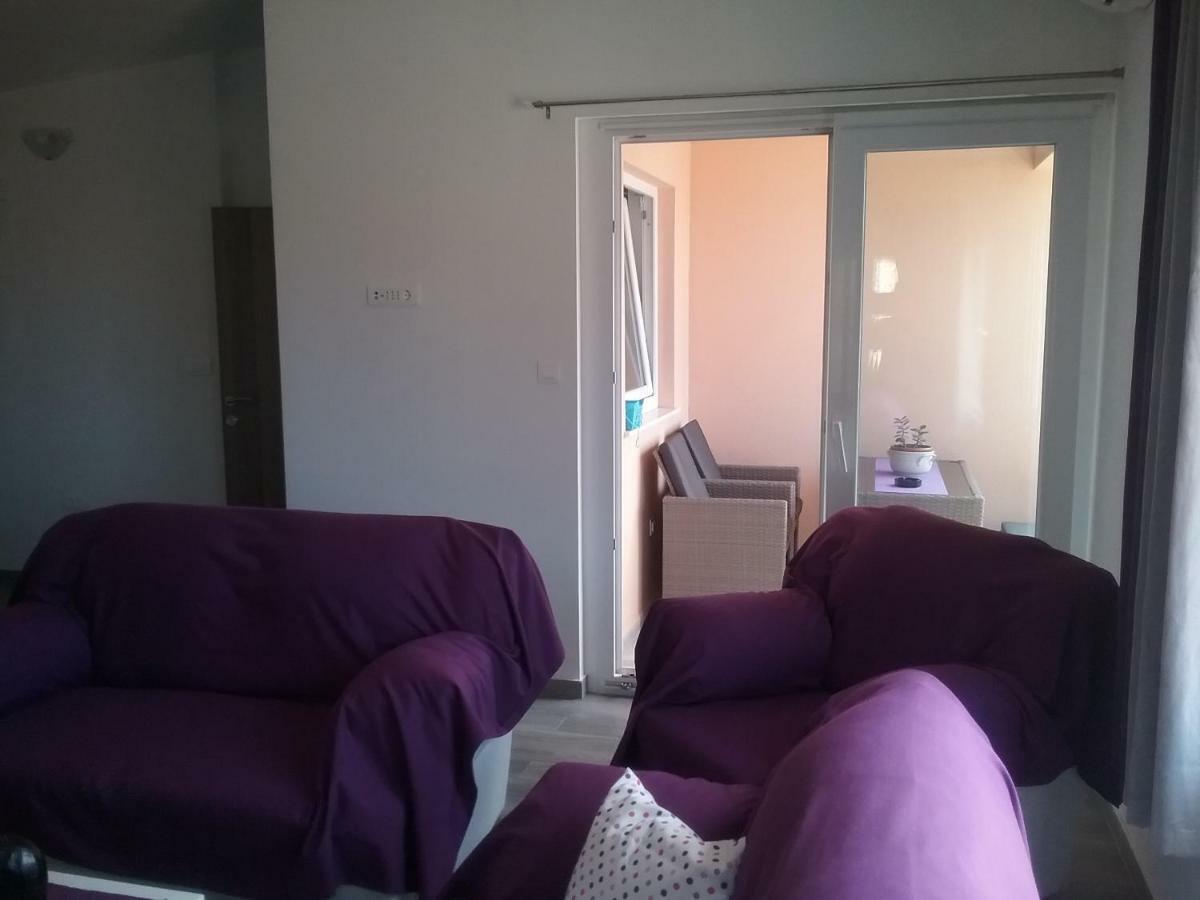 Apartment Willy Komiza Ngoại thất bức ảnh