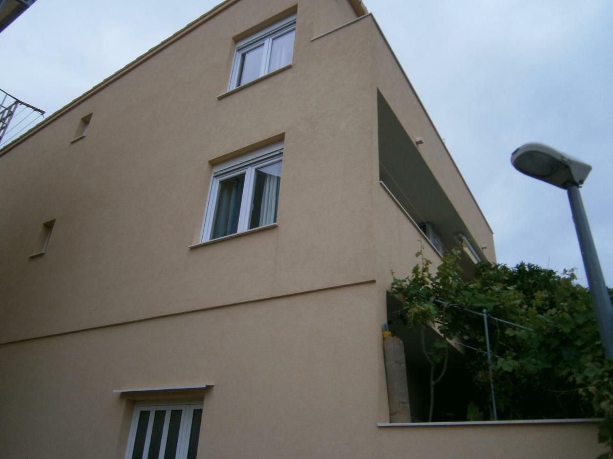 Apartment Willy Komiza Ngoại thất bức ảnh